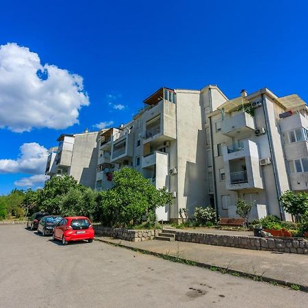 Apartment Pek Цриквеница Экстерьер фото