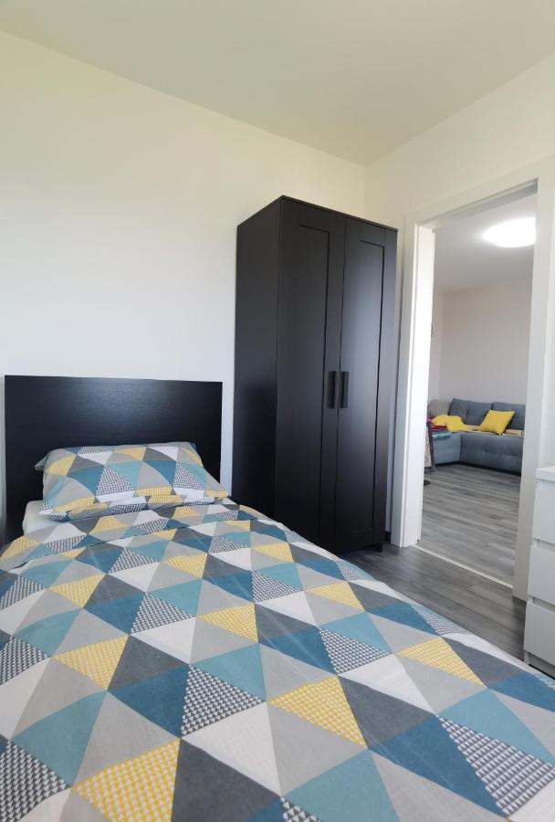 Apartment Pek Цриквеница Экстерьер фото