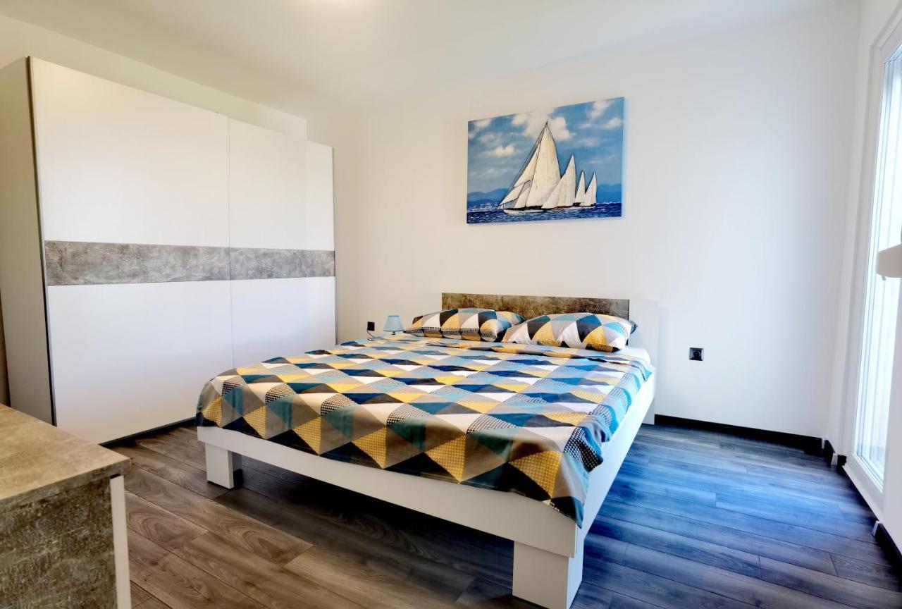 Apartment Pek Цриквеница Экстерьер фото